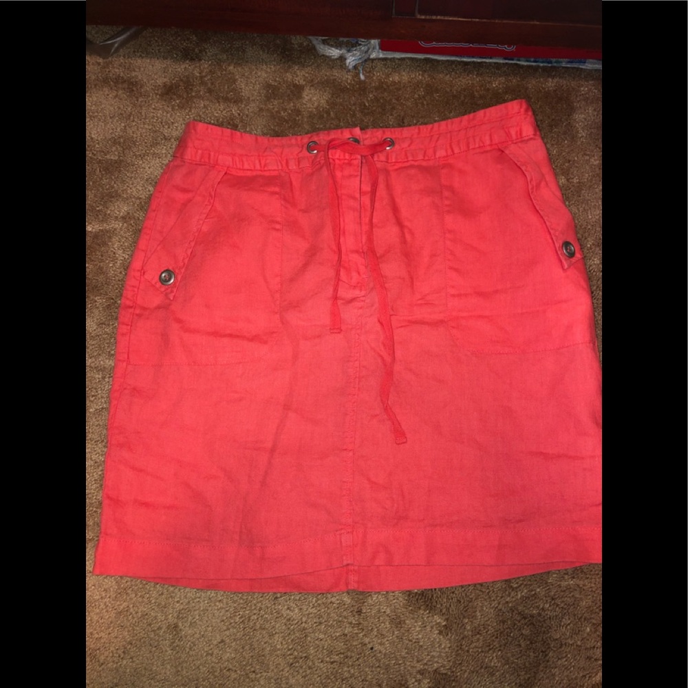 Women’s linen skirt